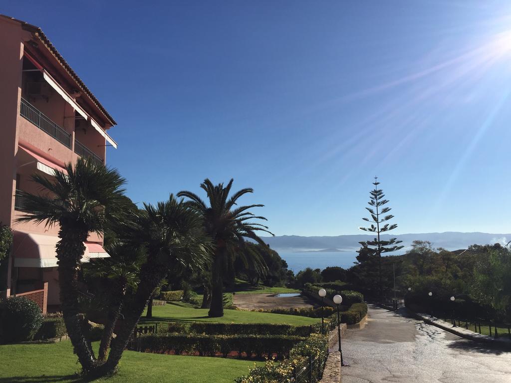 Residence Hoteliere Scudo Ajaccio  Eksteriør bilde