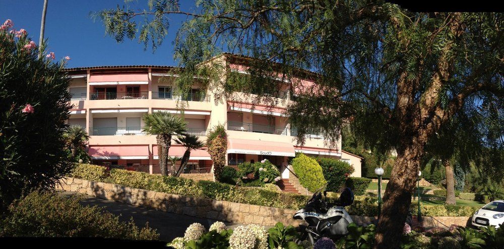Residence Hoteliere Scudo Ajaccio  Eksteriør bilde