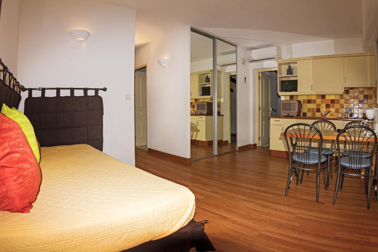 Residence Hoteliere Scudo Ajaccio  Eksteriør bilde