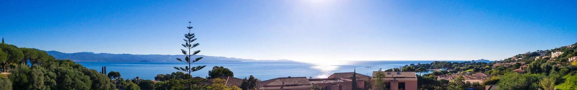 Residence Hoteliere Scudo Ajaccio  Eksteriør bilde